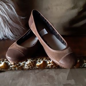 UGG Women's Suede, Lthr&Sheepskin Ballet Flats 8